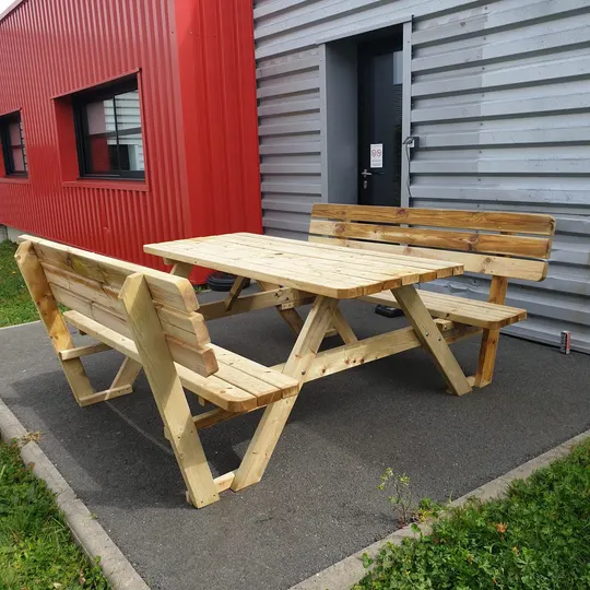 Picknicktafel 180 cm KING® met rugleuningen — houten picknicktafel, 40 mm plankdikte